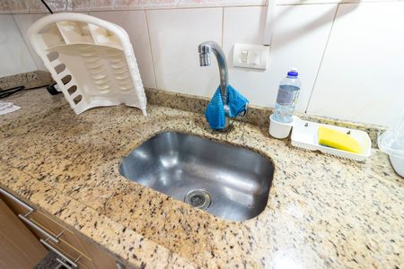 Apartamento à venda com 71m², 2 quartos e 2 vagasCozinha