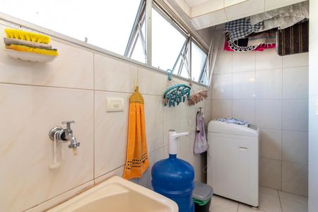 Apartamento à venda com 71m², 2 quartos e 2 vagasÁrea de Serviço