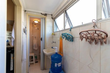 Apartamento à venda com 71m², 2 quartos e 2 vagasÁrea de Serviço