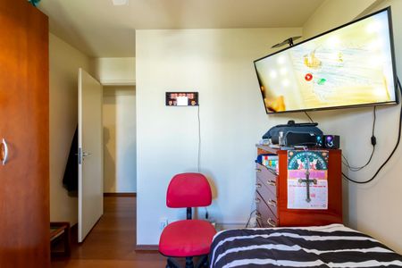 Apartamento à venda com 71m², 2 quartos e 2 vagasQuarto 2