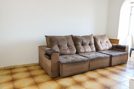 Apartamento à venda com 79m², 2 quartos e sem vagaSala