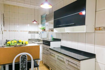 Apartamento à venda com 79m², 2 quartos e sem vagaCozinha