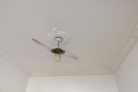 Apartamento à venda com 79m², 2 quartos e sem vagaSala