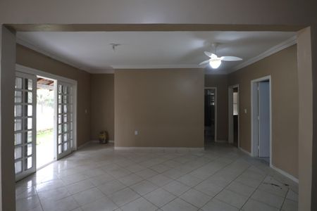 Sala 1 de casa para alugar com 3 quartos, 350m² em Harmonia, Canoas