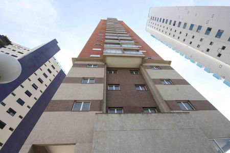 Apartamento para alugar com 41m², 1 quarto e 1 vagaFachada