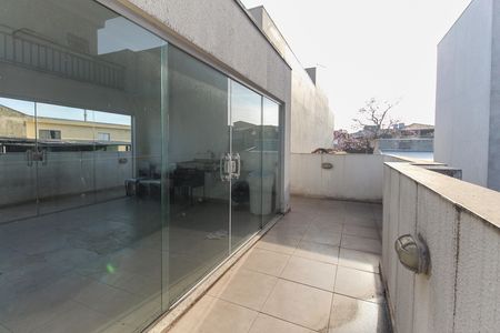 Apartamento à venda com 65m², 2 quartos e 1 vaga Apartamento à venda com 65m², 2 quartos e 1 vagaÁrea comum - Salão de festas