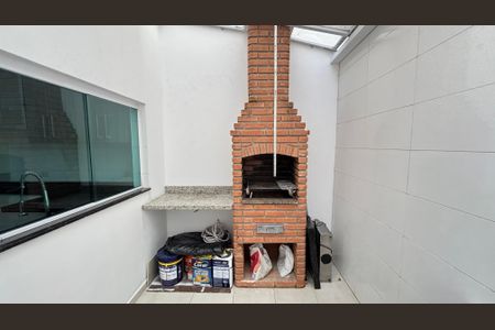 Casa à venda com 124m², 3 quartos e 2 vagas Casa à venda com 124m², 3 quartos e 2 vagasÁrea Externa