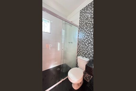 Casa à venda com 124m², 3 quartos e 2 vagas Casa à venda com 124m², 3 quartos e 2 vagasBanheiro da Suíte