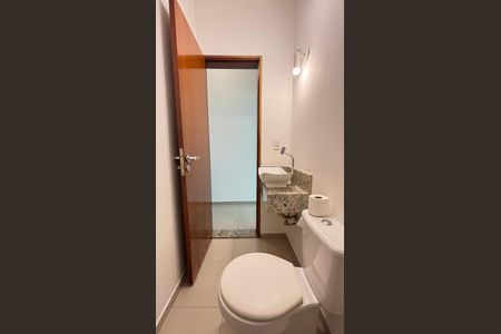 Casa à venda com 124m², 3 quartos e 2 vagas Casa à venda com 124m², 3 quartos e 2 vagasLavabo