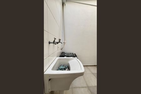 Casa à venda com 124m², 3 quartos e 2 vagas Casa à venda com 124m², 3 quartos e 2 vagasÁrea de Serviço