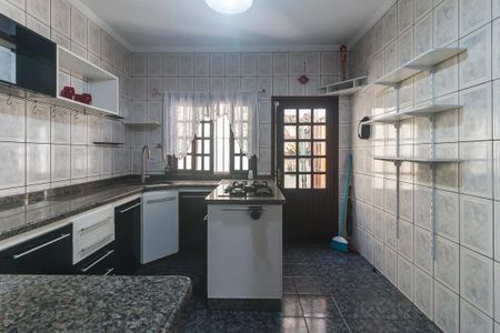 Casa para alugar com 200m², 4 quartos e 5 vagasCozinha