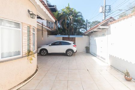Casa para alugar com 200m², 4 quartos e 5 vagasGaragem