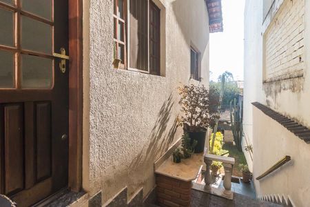 Casa para alugar com 200m², 4 quartos e 5 vagasCorredor Lateral