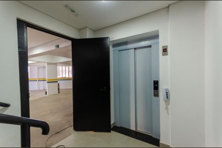 Apartamento à venda com 40m², 2 quartos e 1 vagaHall social