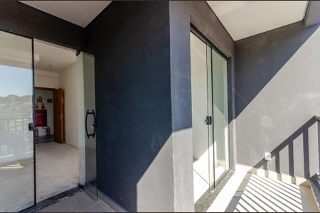 Apartamento à venda com 40m², 2 quartos e 1 vagaÁrea de Serviço 