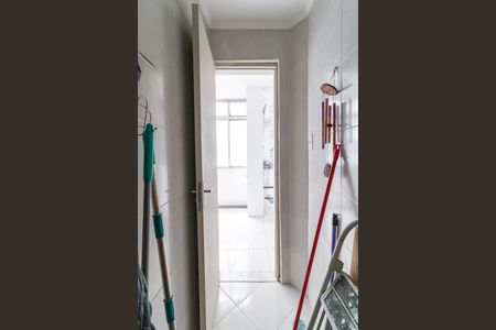 Apartamento para alugar com 140m², 3 quartos e 1 vaga Apartamento para alugar com 140m², 3 quartos e 1 vagaBanheiro de serviço