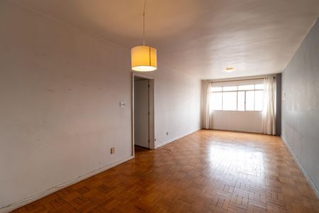 Apartamento para alugar com 140m², 3 quartos e 1 vaga Apartamento para alugar com 140m², 3 quartos e 1 vagaSala
