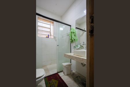 Casa à venda com 250m², 4 quartos e 3 vagasBanheiro Social