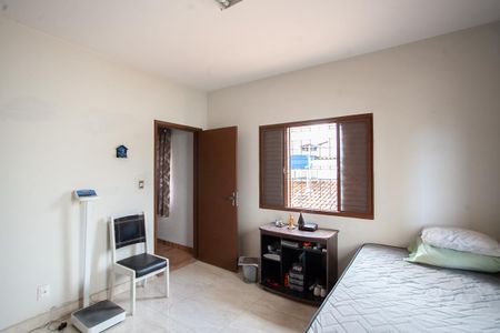 Casa à venda com 250m², 4 quartos e 3 vagasSuíte