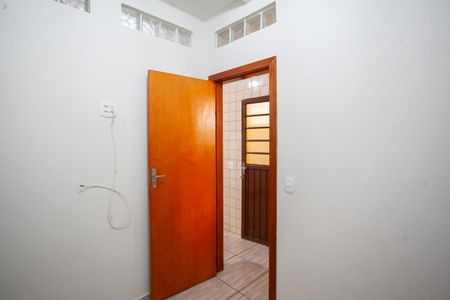 Casa à venda com 250m², 4 quartos e 3 vagasEdícula - Quarto 2