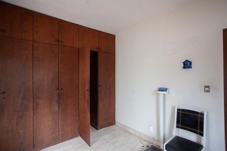 Casa à venda com 250m², 4 quartos e 3 vagasSuíte