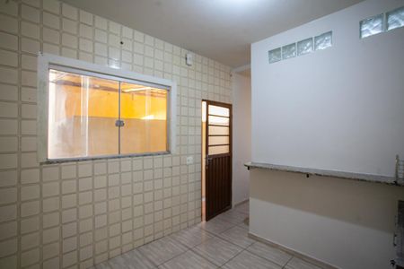 Casa à venda com 250m², 4 quartos e 3 vagasEdícula - Cozinha