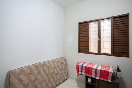 Casa à venda com 250m², 4 quartos e 3 vagasQuarto 2