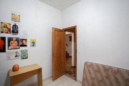 Casa à venda com 250m², 4 quartos e 3 vagasQuarto 2