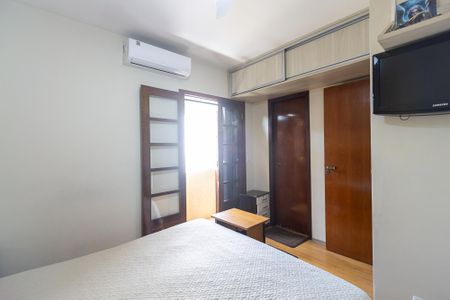 Casa à venda com 86m², 3 quartos e 2 vagasSuite