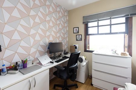 Casa à venda com 86m², 3 quartos e 2 vagasQuarto 2