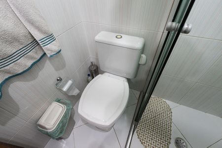 Casa à venda com 86m², 3 quartos e 2 vagasBanheiro