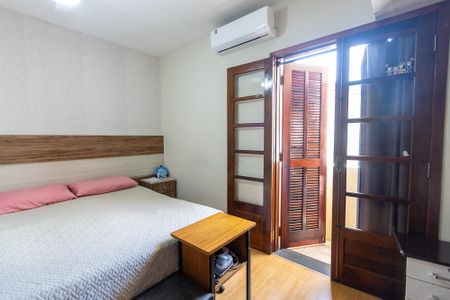 Casa à venda com 86m², 3 quartos e 2 vagasSuite