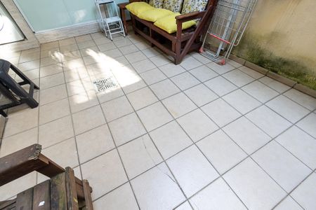 Casa à venda com 86m², 3 quartos e 2 vagasÁrea comum