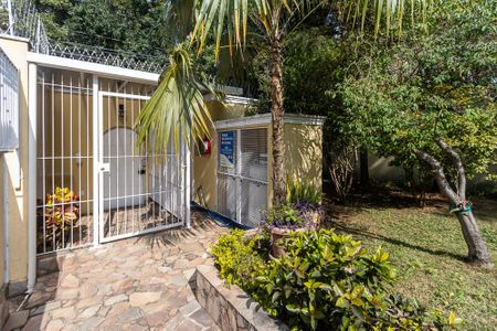 Casa à venda com 86m², 3 quartos e 2 vagasFachada