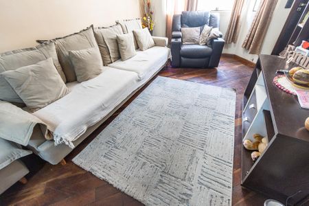 Casa à venda com 86m², 3 quartos e 2 vagasSala