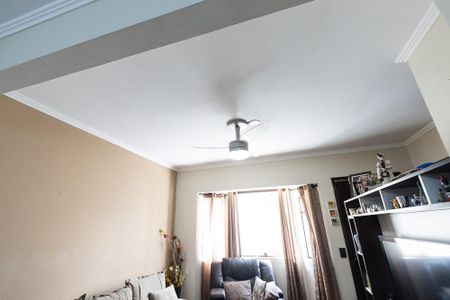 Casa à venda com 86m², 3 quartos e 2 vagasSala