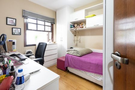 Casa à venda com 86m², 3 quartos e 2 vagasQuarto 2