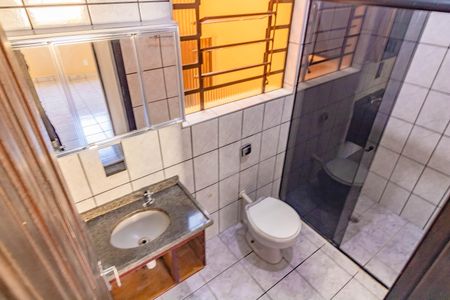 Casa para alugar com 171m², 2 quartos e 2 vagas Casa para alugar com 171m², 2 quartos e 2 vagasBanheiro