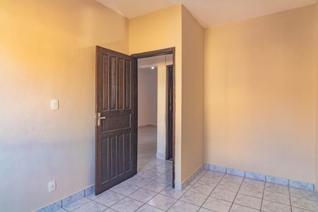 Quarto 2 de casa à venda com 2 quartos, 171m² em Vila Babilonia, São Paulo