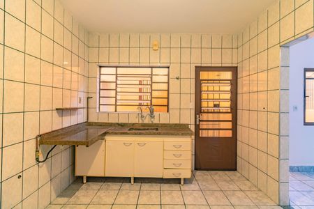 Casa para alugar com 171m², 2 quartos e 2 vagas Casa para alugar com 171m², 2 quartos e 2 vagasCozinha