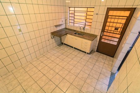 Casa para alugar com 171m², 2 quartos e 2 vagas Casa para alugar com 171m², 2 quartos e 2 vagasCozinha