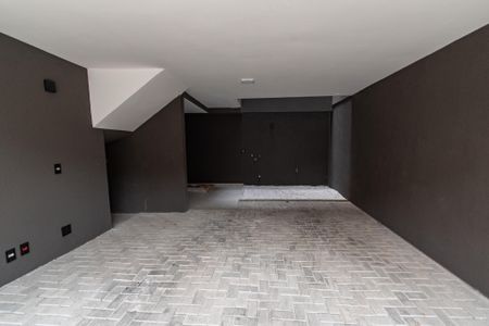 Casa de condomínio à venda com 168m², 3 quartos e 2 vagasGaragem