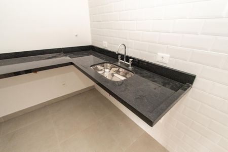 Casa de condomínio à venda com 168m², 3 quartos e 2 vagasCozinha