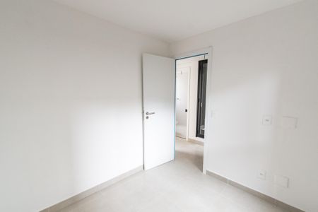 Casa de condomínio à venda com 168m², 3 quartos e 2 vagasQuarto 2