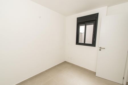 Casa de condomínio à venda com 168m², 3 quartos e 2 vagasQuarto 1