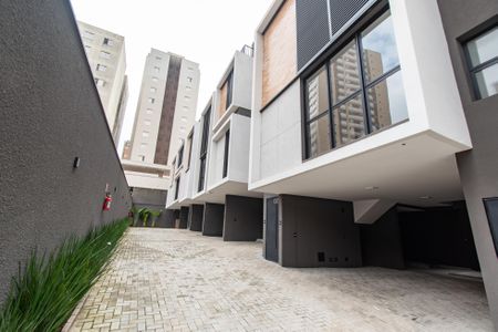Casa de condomínio à venda com 168m², 3 quartos e 2 vagasÁrea comum