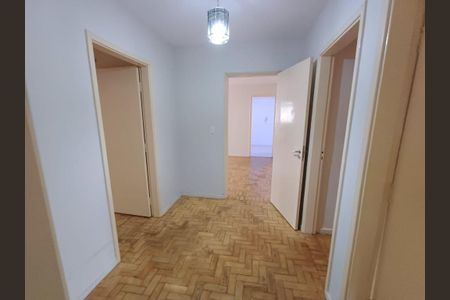 Apartamento à venda com 1955m², 3 quartos e 1 vagaFoto 04