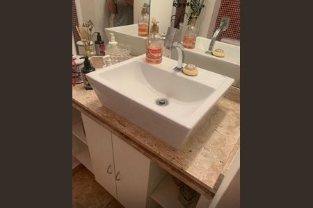 Apartamento à venda com 182m², 4 quartos e 3 vagas