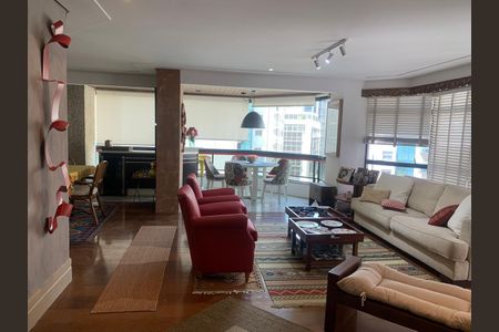Apartamento à venda com 182m², 4 quartos e 3 vagas