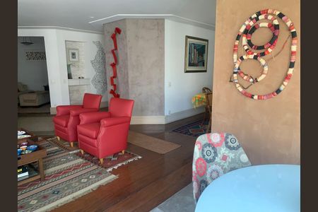 Apartamento à venda com 182m², 4 quartos e 3 vagas